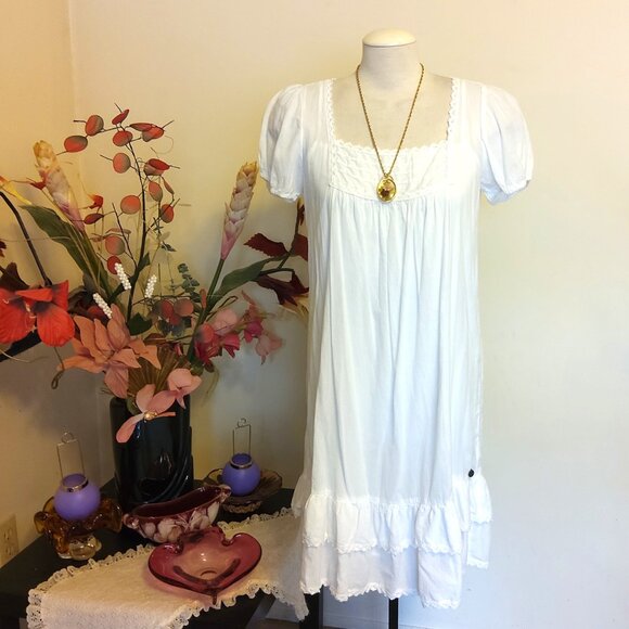 Vintage Rose Pink Burgundy Flower Oval Pendant VTG Gold Tone Floral Necklace - Picture 11 of 11